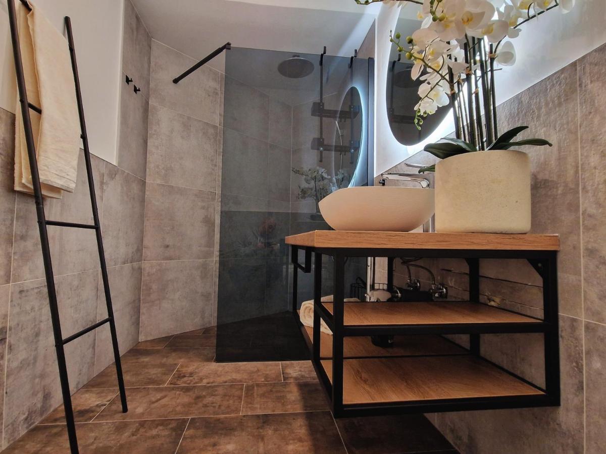 Olivea Luxury Suites Fažana Zewnętrze zdjęcie